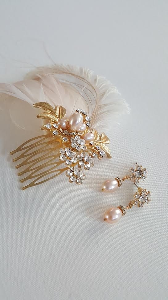 Bridal Gold Blush Pink Feather Headpiece, Champagne Wedding Feather Fascinator, Wedding Feather Hairpiece - ostrich feathers, goose feathers, felt, metal comb, freshwater pearls, crystal rhinestones