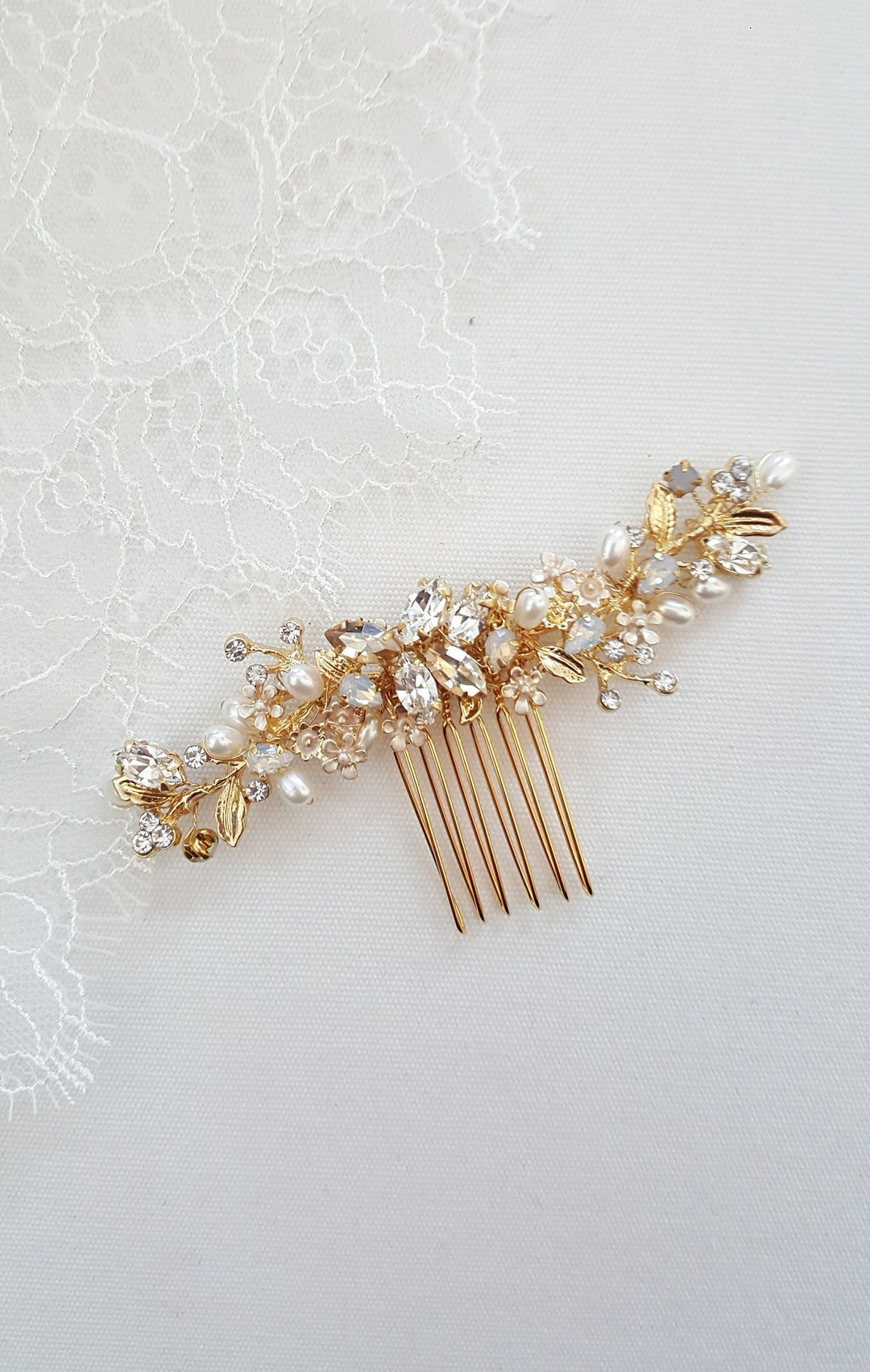 Gold Wedding Hair Comb, Gold White Opal Hair Comb, Wedding Hair Comb, Bridal Hair Pin, Pearl White Opal Bridal Hair Accessory - 18kt gold plated comb, metal leaves, freshwater pearls, rhinestones, metal components, wire