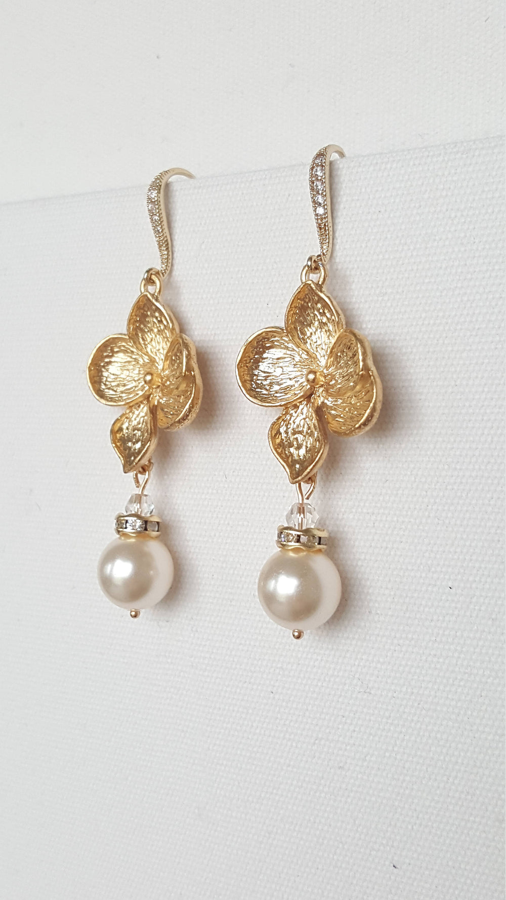 Wedding Earrings, Gold Bridal Earrings, Swarovski Pearl Wedding Earrings, Chandelier Earrings, Wedding Jewelry - alloy metal components, ball pins, Swarovski pearls, Swarovski Rondelles, Swarovski crystals, cz earring hooks