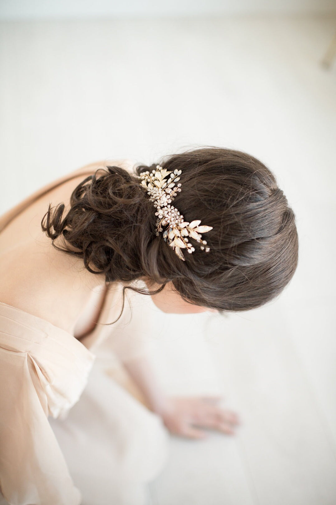 Gold Bridal Hair Comb, Bridal Back Comb, Wedding Silver Headpiece, White Opal Pearl Comb, Freshwater Pearl Hairpiece - wire, metal comb, metal leaves, freshwater pearls, crystals, rhinestones