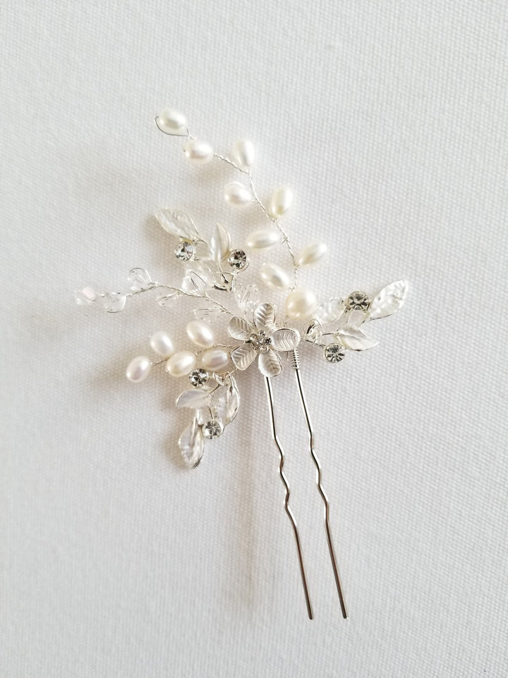 Gold Crystal Pearl Wedding Hair Pins, Silver Wedding Hair Pins Crystal & Pearl, Floral Bridal hair Pins - freshwater pearls, metal hair pins, rhinestones, metal leaves, metal flower, wire, crystals