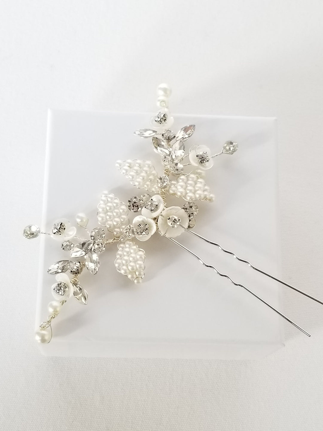 Crystal Pearl Bridal Hair Pin, Silver Pearl Hair Pin for Bride, Floral Pearl Bridal Hair Pin, Pearl Wedding Hair Pin - metal hairpin, wire, crystal rhinestones, faux pearls, shell flowers