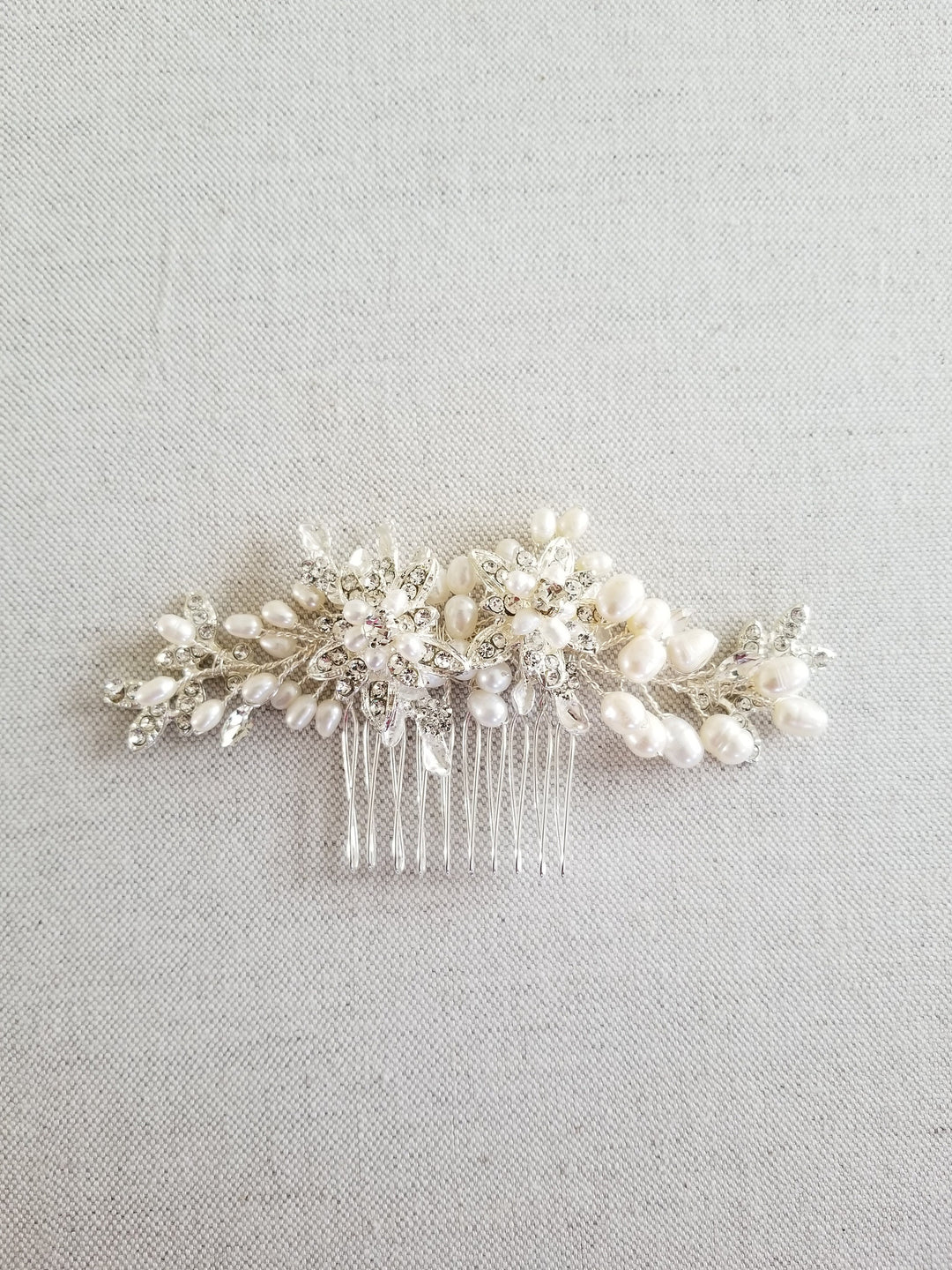 Freshwater Pearl Wedding Hair Comb, Pearl Crystal Bridal Hair Comb, Hair Comb for Bride - freshwater pearls, crystal rhinestones, wire, metal comb, metal leaves, metal flowers