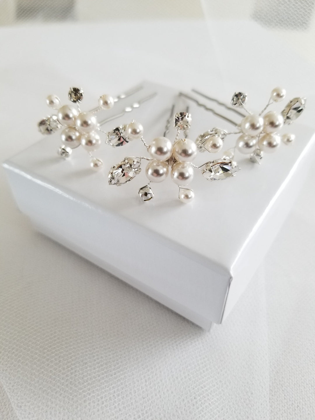 Pearl Bridal Hair Pins, Wedding Hair Pins, Real Freshwater Pearl Hair Pin Set, Crystal Pearl Hair Pin Set For The Bride - wire, 18kt plated hairpins, imitation rhodium plated hair pins, freshwater pearls, imitation pearls, crystal rhinestones