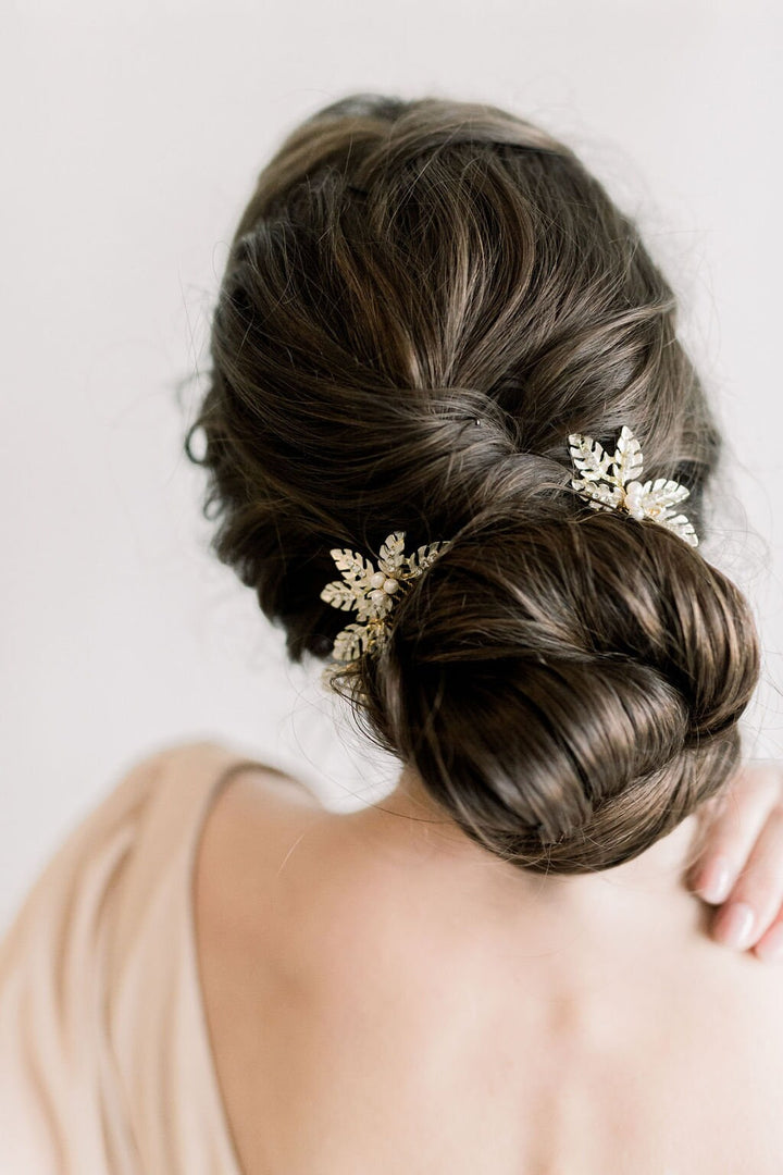 Wedding Hair Comb Set, Gold Leaf Pearl Bridal Combs, Gold Leaf Wedding Headpiece - wire, rhinestones, metal components, metal comb, freshwater pearls