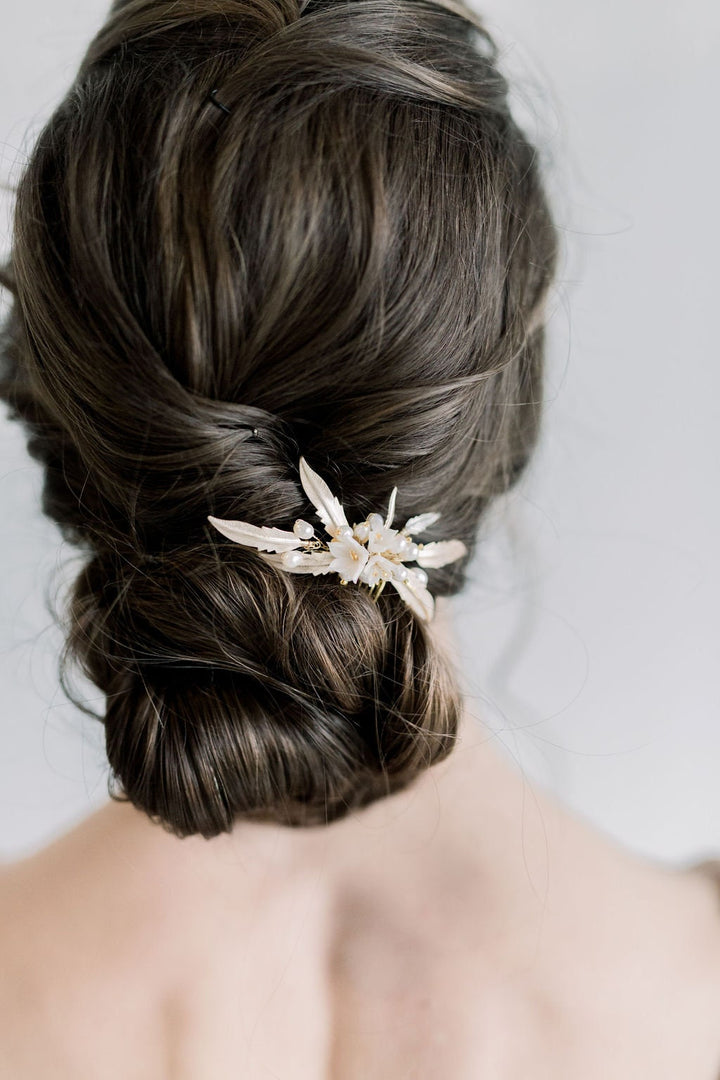 Wedding Hair Comb With Clay Flowers, Pearl Floral Bridal Hair Comb, Gold Flower Hair Comb, Boho Flower Hair Comb - wire, metal leaves, seed beads, metal hair comb, clay flowers, brass findings, freshwater pearls