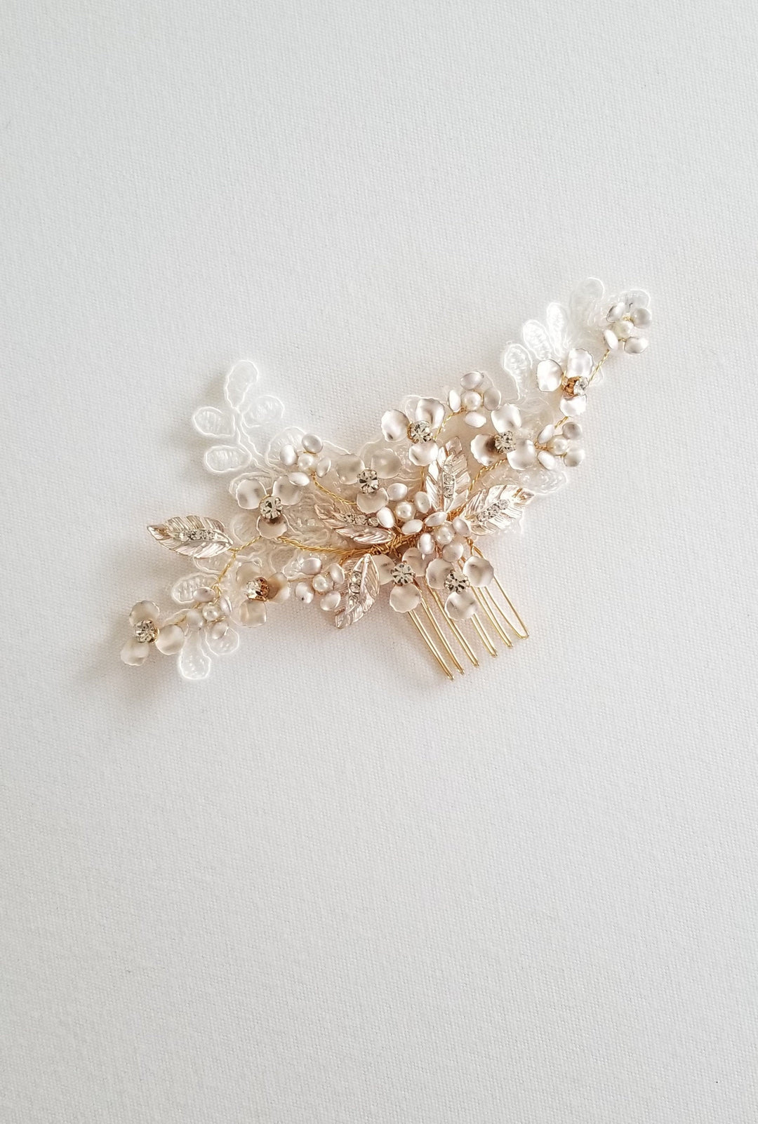 Gold Floral Wedding Hair Comb, Pearl and Crystal Bridal Hair Comb, Wedding Hair Accessory For The Bride - Swarovski pearls, metal comb, wire, rhinestones, metal leaves, metal flowers