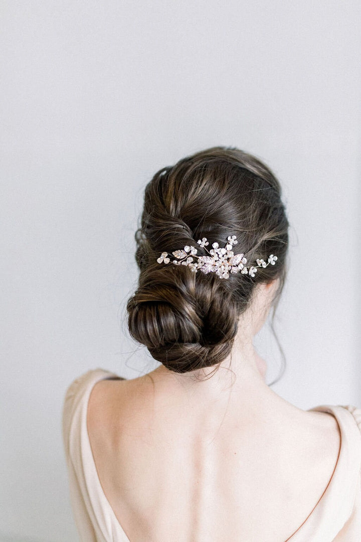 Gold Floral Wedding Hair Comb, Pearl and Crystal Bridal Hair Comb, Wedding Hair Accessory For The Bride - Swarovski pearls, metal comb, wire, rhinestones, metal leaves, metal flowers