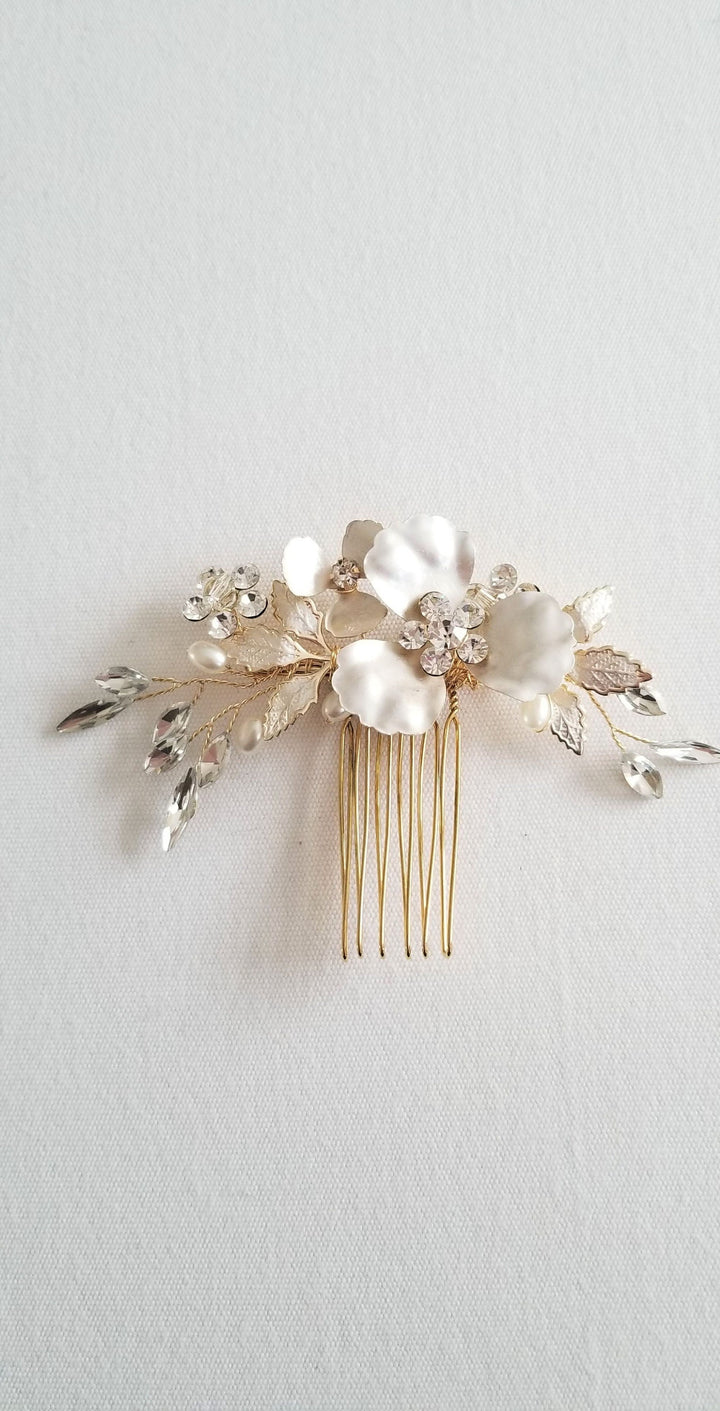 Floral Bridal Comb, Wedding Hair Comb for Bride, Gold Pearl Crystal Bridal Headpiece - rhinestones, metal comb, crystals, metal leaves, metal flower, faux pearls, wire