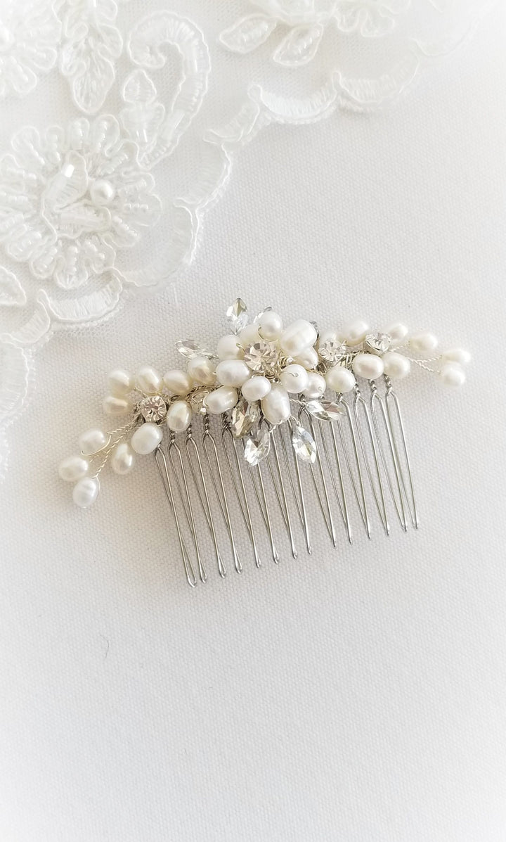 Freshwater Pearl Wedding Hair Comb, Small Pearl Crystal Bridal Hair Comb, Pearl Hair Comb for Bride - freshwater pearls, crystal rhinestones, wire, metal comb, metal leaves, metal flowers