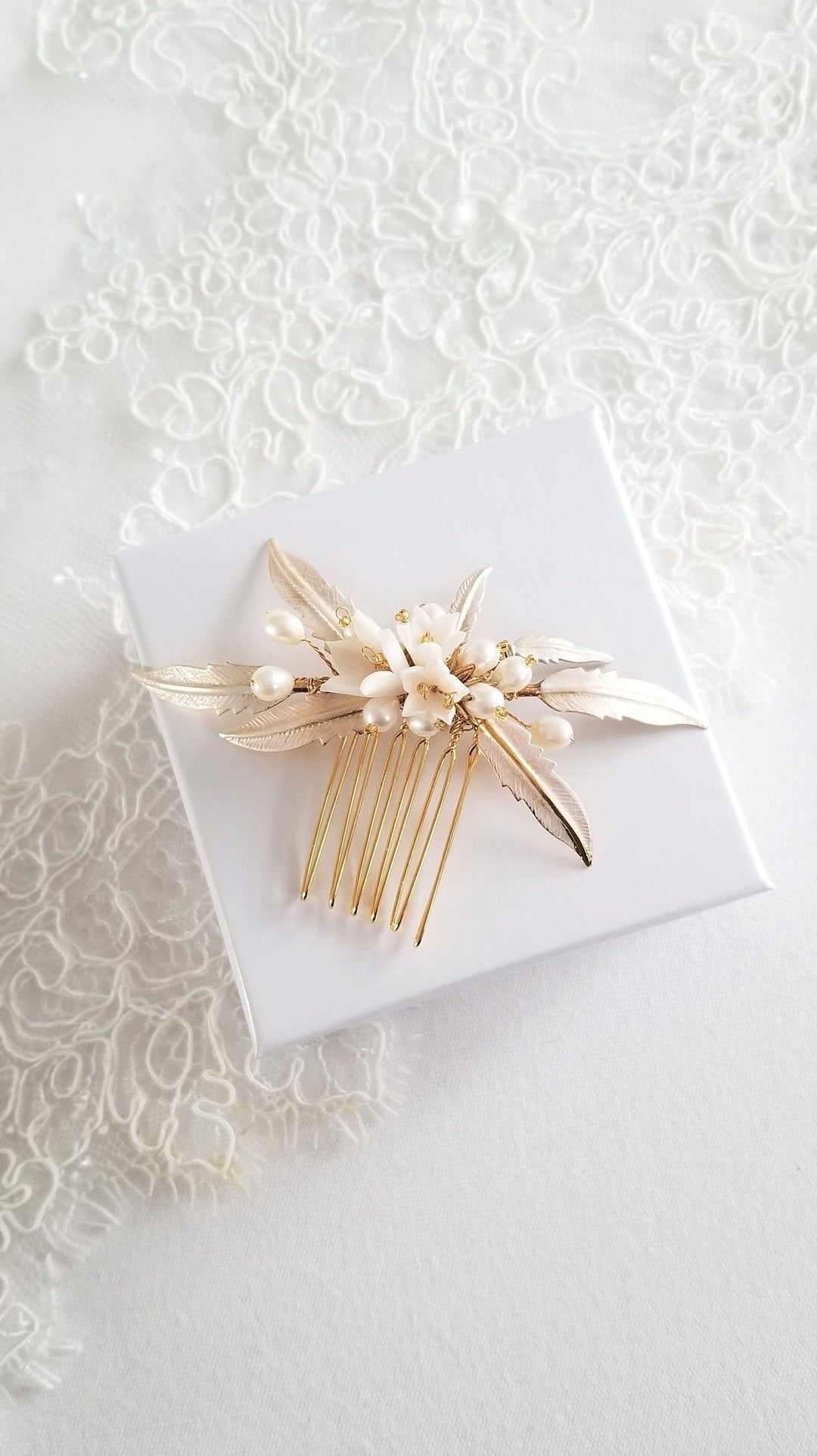 Wedding Hair Comb With Clay Flowers, Pearl Floral Bridal Hair Comb, Gold Flower Hair Comb, Boho Flower Hair Comb - wire, metal leaves, seed beads, metal hair comb, clay flowers, brass findings, freshwater pearls