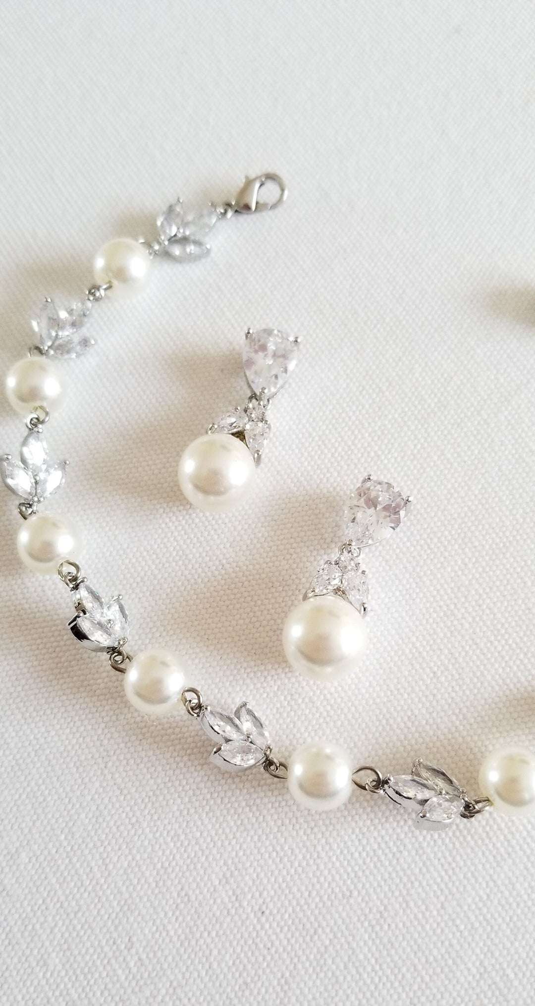 Pearl Bridal Bracelet Earring Set, Wedding Pearl Bracelet, Pearl Drop Bridal Earrings, Bridal Jewelry Set - faux pearls, cubic zirconias, chain, copper based findings, lobster clasp