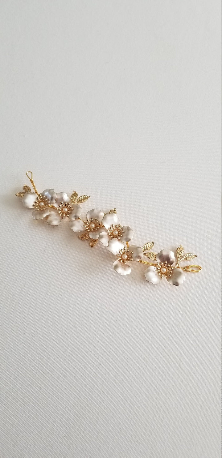 Bridal Hair Vine, Gold Floral Short Hair Vine for Bride, Gold Flower Pearl Headpiece - rhinestones, metal comb, crystals, metal leaves, metal flower, faux pearls, wire