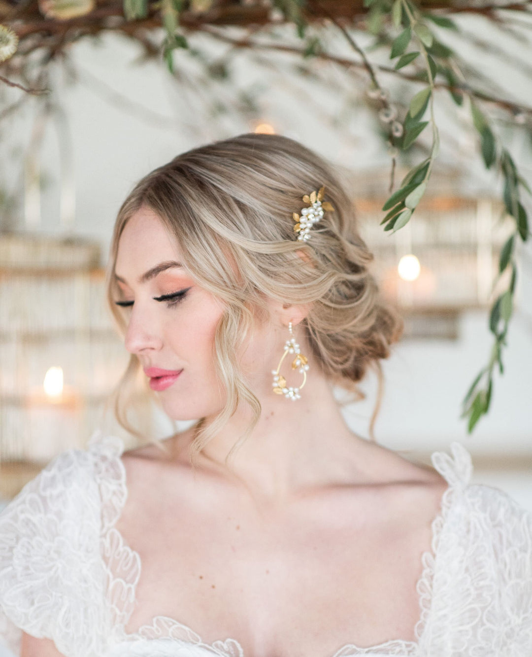 Gold Wedding Hair Comb Freshwater Pearls, Small Gold Floral Wedding Hair Comb, Gold Leaf Pearl Bridal Hair Comb - wire, metal comb, freshwater pearls, metal leaves, crystals