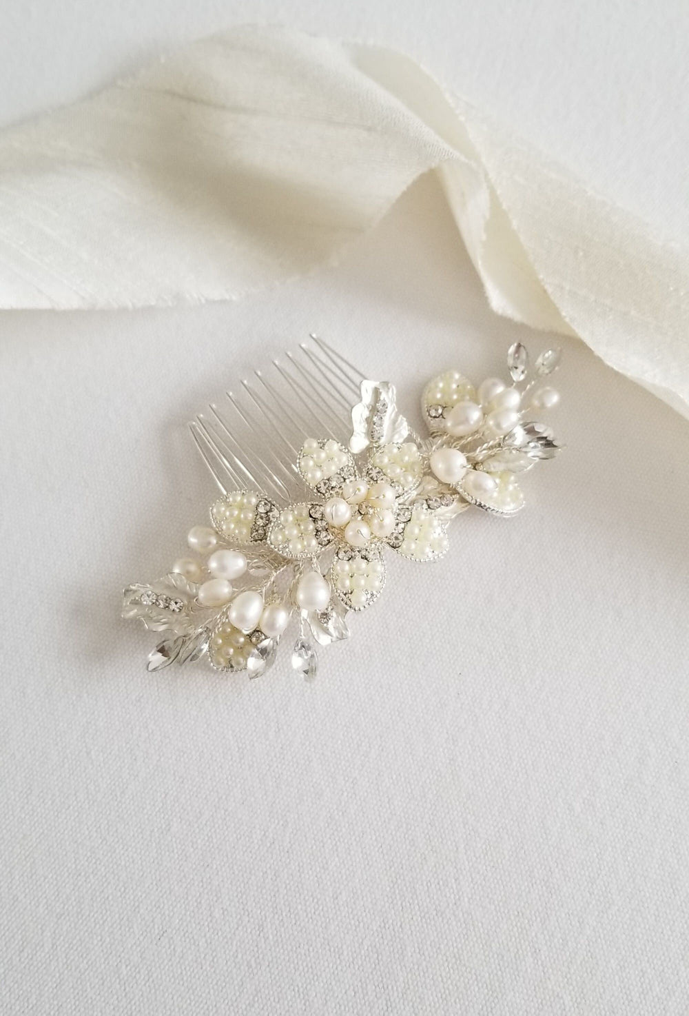 Freshwater Pearl Wedding Hair Comb, Small Pearl Crystal Bridal Hair Comb, Pearl Hair Comb for Bride - freshwater pearls, crystal rhinestones, wire, metal comb, metal leaves, metal flowers, seed beads