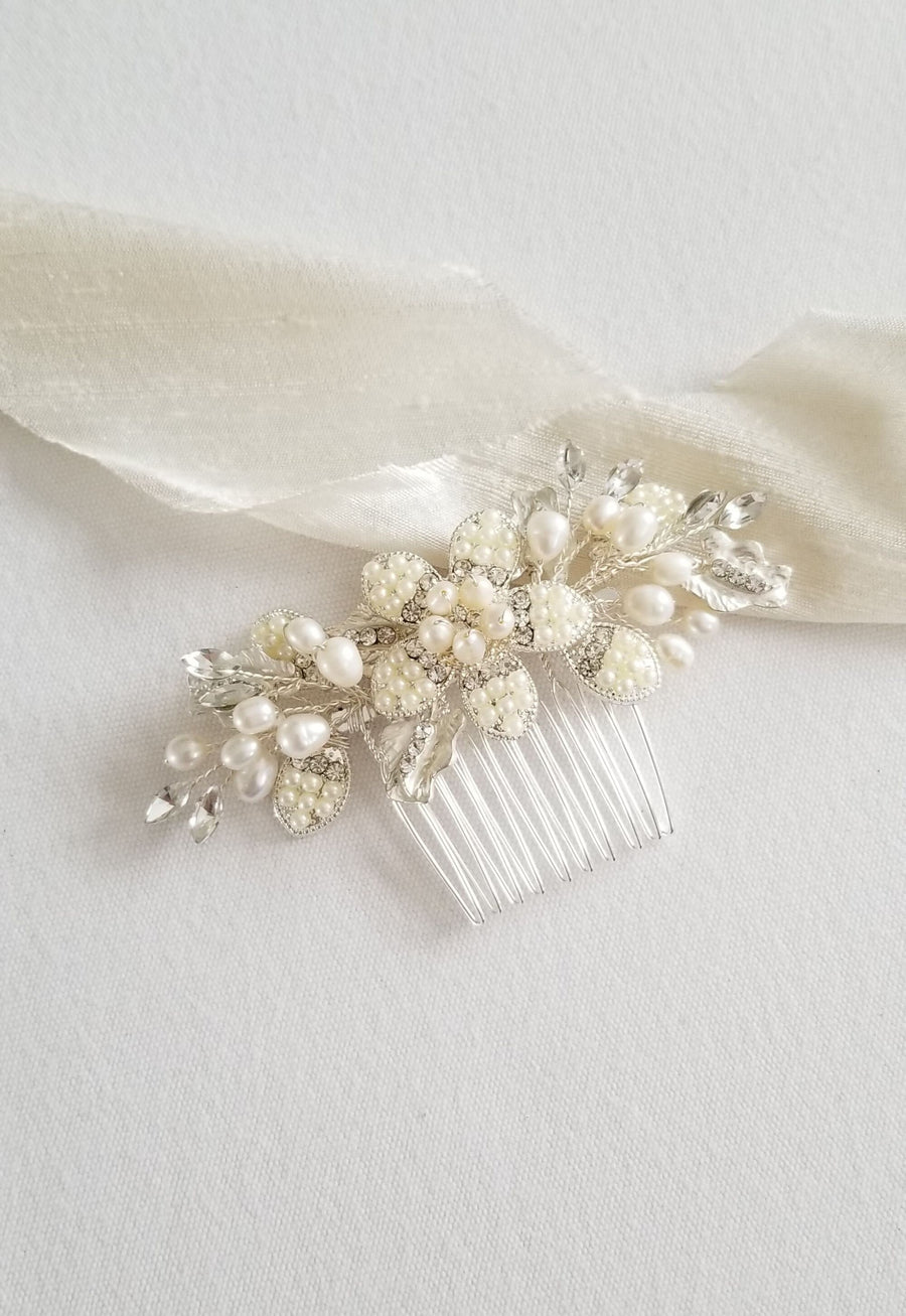 Freshwater Pearl Wedding Hair Comb, Small Pearl Crystal Bridal Hair Comb, Pearl Hair Comb for Bride - freshwater pearls, crystal rhinestones, wire, metal comb, metal leaves, metal flowers, seed beads