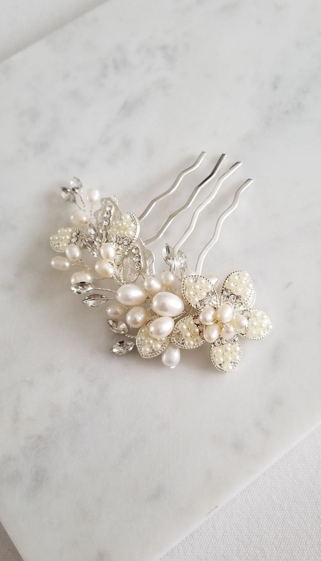 Freshwater Pearl Wedding Hair Comb, Pearl Crystal Bridal Hair Comb, Pearl Silver Hair Comb for Bride - freshwater pearls, crystal rhinestones, wire, metal comb, metal leaves, metal flowers, faux pearls