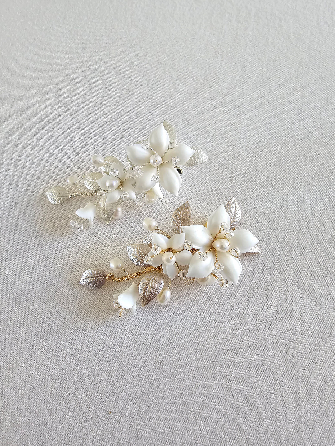 Wedding Hair Clip With Porcelain Flowers and Freshwater Pearls, Small Floral Wedding Hair Barrette, Clay Flower Side Hair Clip For Bride - wire, porcelain flowers, freshwater pearls, alligator clip, crystals, metal leaves