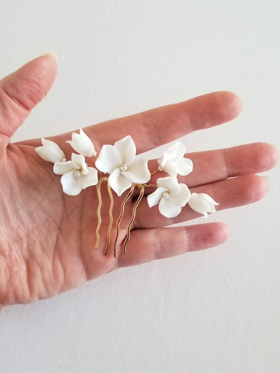 Wedding Hair Comb Porcelain Flowers, Small Floral Wedding Hair Comb, Clay Flower Bridal Hair Comb - Porcelain Flowers, Freshwater Pearls, Metal Comb, Wire, Seed Beads