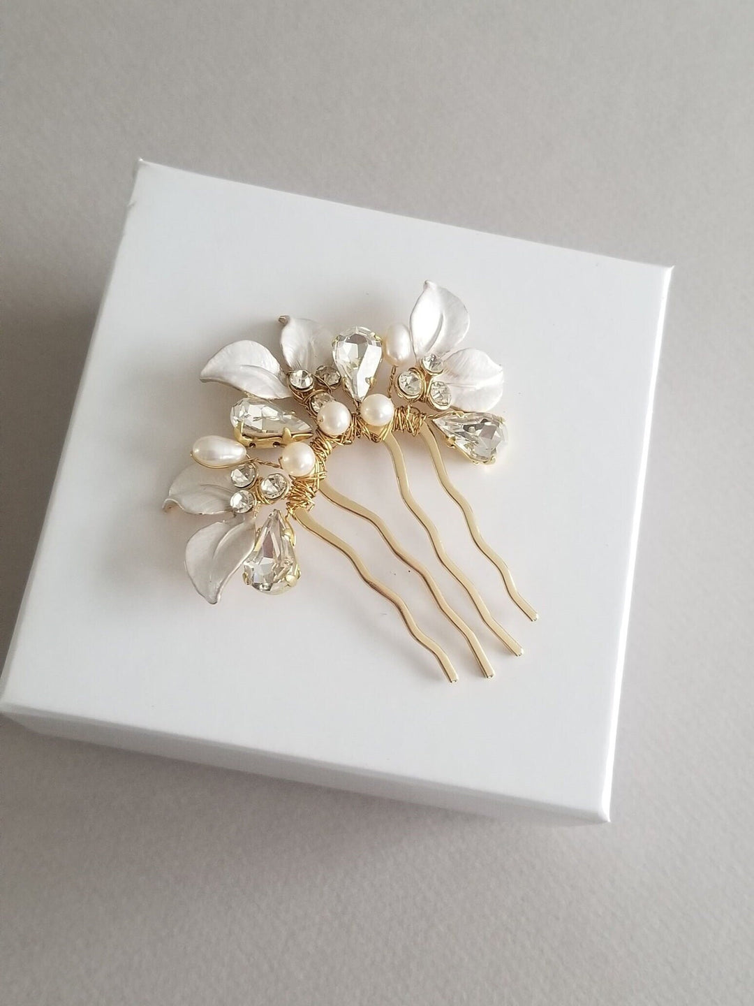 Wedding Hair Comb, Freshwater Pearl Floral Bridal Hair Comb, Gold Leaf Crystal Freshwater Pearl Hair Comb - freshwater pearls, wire, rhinestones, gold comb, metal leaves