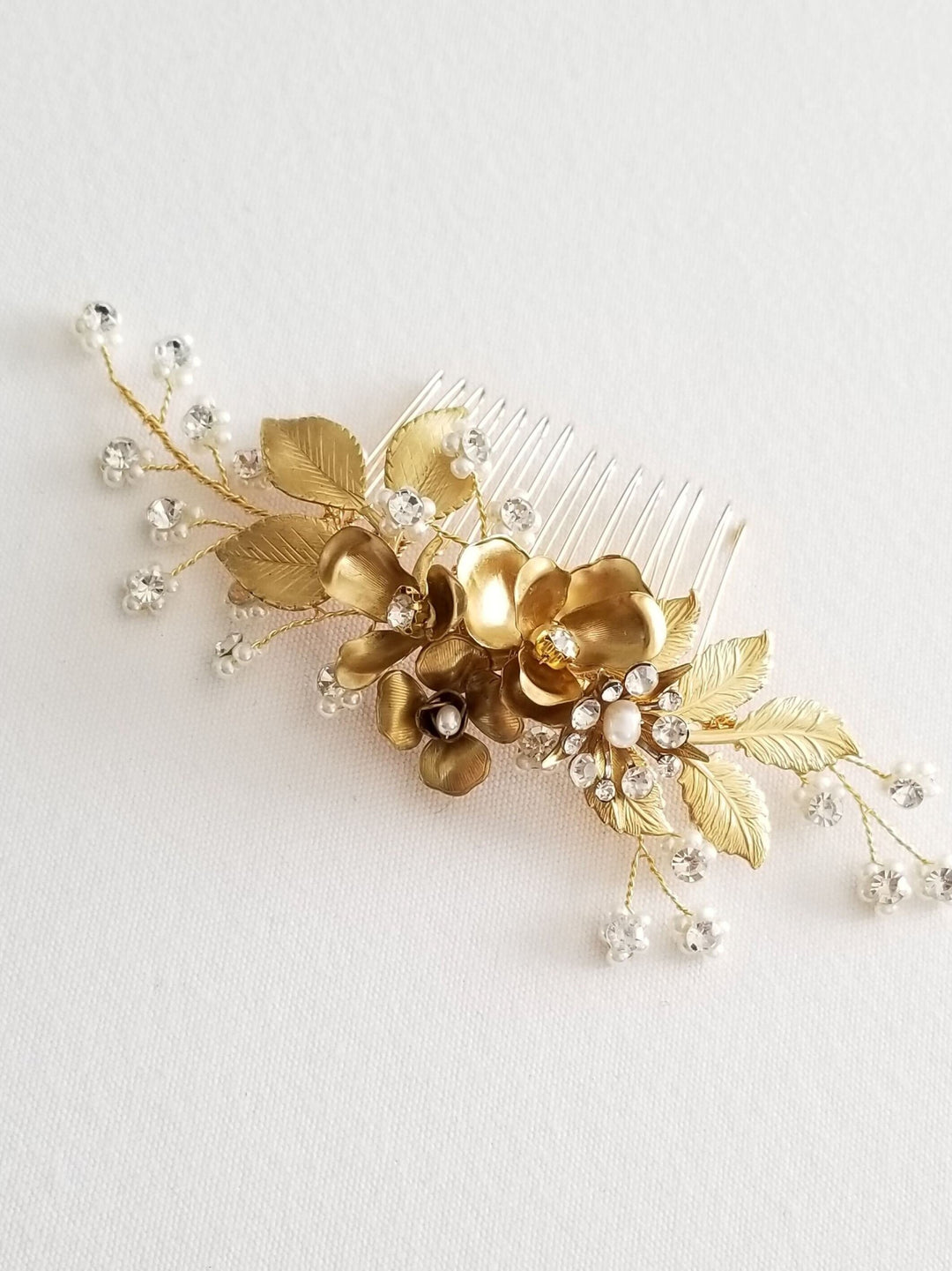 Gold Floral Bridal Hair Comb, Flower Pearl Wedding Hair Comb, Brass Flower and Leaves Hair Comb for Bride - freshwater pearls, wire, metal comb, faux pearls, rhinestones, brass flowers and leaves