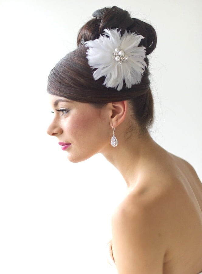 Wedding Feather Headpiece, Bridal Feather Fascinator, Feather Flower Headpiece, Fascinator, Wedding Feather Hairpiece - feathers, felt, silver alligator clip, crystal jewel