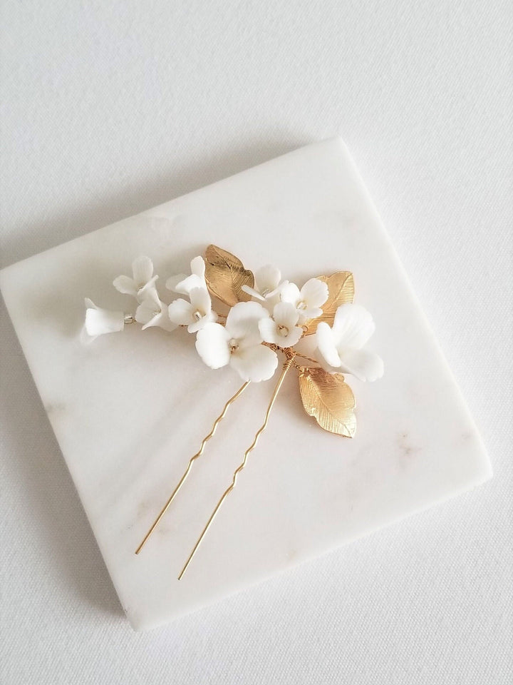 Floral Wedding Hair Pin with Porcelain Flowers, Floral Bridal Hair Pin, Gold Floral Hair Pin For Bride - metal hair pin, wire, seed beads, porcelain flowers