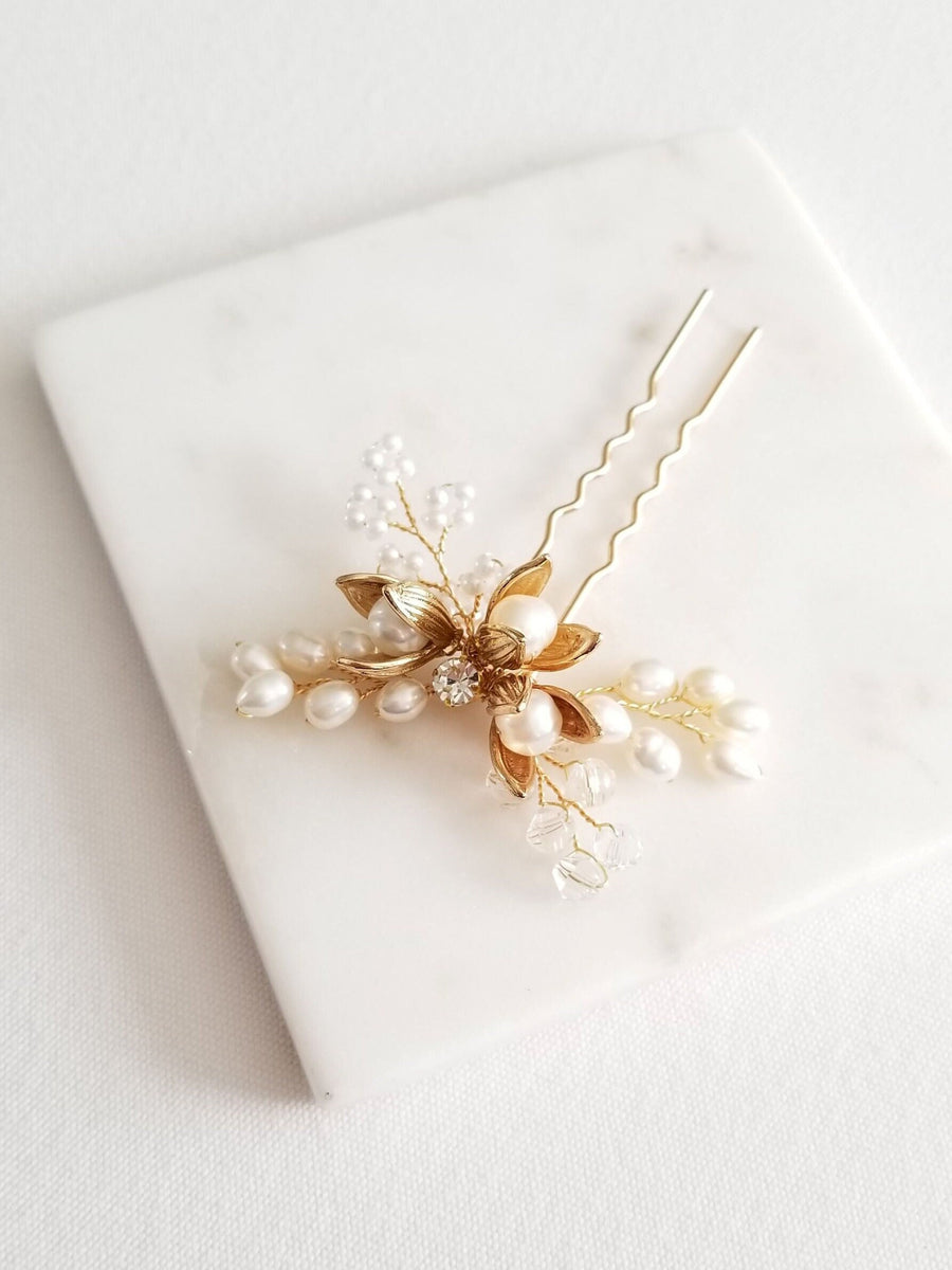 Pearl Bridal Hair Pin, Freshwater Pearl Floral Bridal Hair Pin, Flower Wedding Hair Pin, Bridal Hair Pin - wire, freshwater pearls, faux pearls, metal flowers, crystals, rhinestone, hair pin