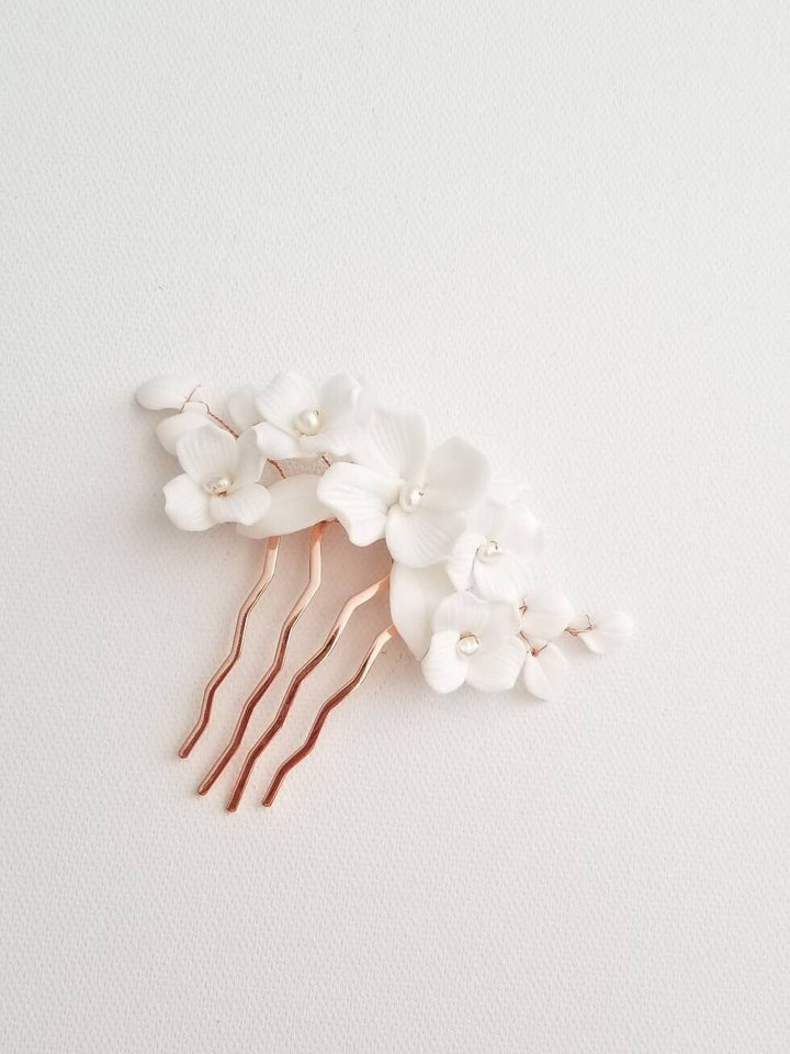 Modern White Wedding Hair Comb for Bride with Porcelain Flowers, Floral Wedding Hair Accessory with Freshwater Pearls and Clay Flowers - Porcelain Flowers, Freshwater Pearls, Metal Comb, Wire