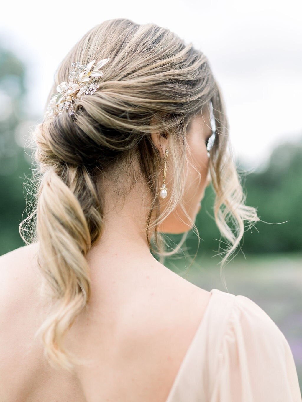 Gold Bridal Hair Comb with Crystals and Pearls, Silver Floral Wedding Hair Comb, Freshwater Pearl Crystal Hair Comb - metal comb, wire, clear crystals, freshwater pearls, seed beads, metal leaves