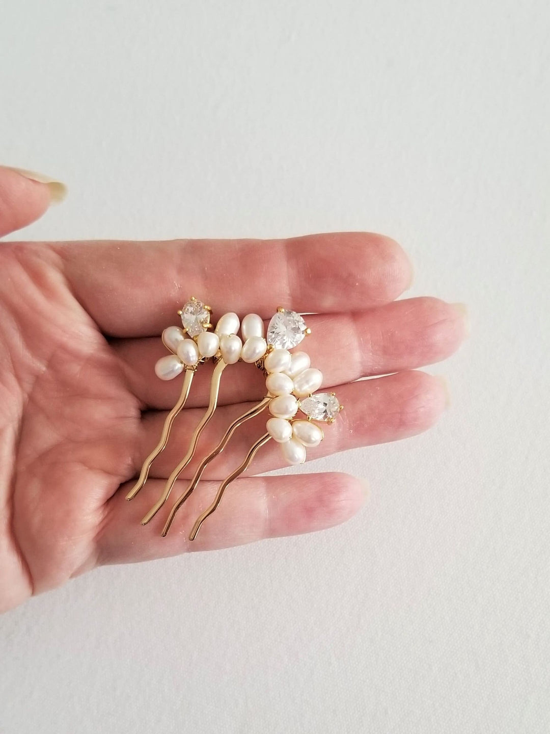 Small Bridal Hair Comb, Freshwater Pearl Wedding Hair Comb, Cubic Zirconia Freshwater Pearl Hair Comb for Bride - freshwater pearls, wire, metal comb, cubic zirconia