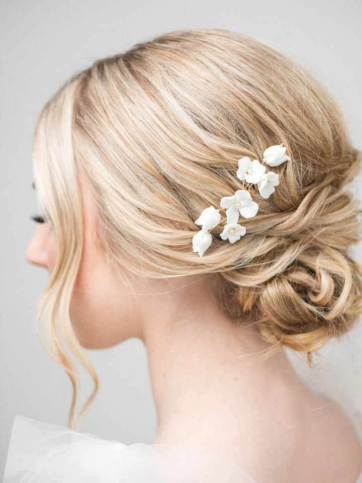 Wedding Hair Comb Porcelain Flowers, Small Floral Wedding Hair Comb, Clay Flower Bridal Hair Comb - Porcelain Flowers, Freshwater Pearls, Metal Comb, Wire, Seed Beads