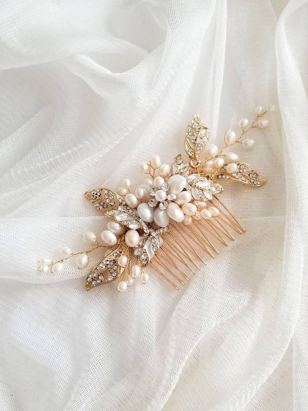 Wedding Hair Comb with Pearls, Gold Bridal Hair Comb, Pearl Hair Comb, Gold Wedding Headpiece - wire, rhinetones, metal leaves, freshwater pearls, simulated pearl, gold comb