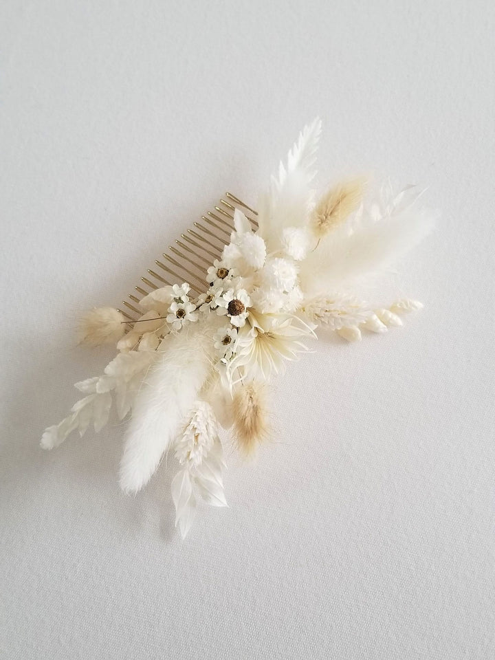 Dried Flower Bridal Hair Comb, Natural Flower Boho Wedding Comb, Floral Wedding Hair Comb Preserved Flowers - dried natural flowers, 18kt gold plated hair comb, thread, felt, glue