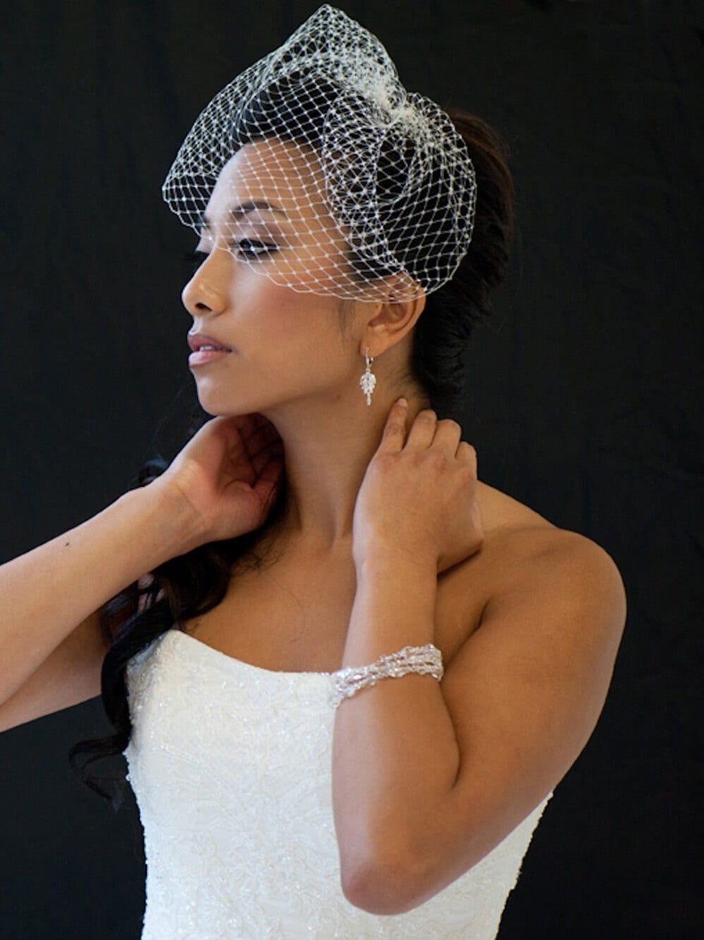 Wedding Birdcage Veil, 9 Inch Birdcage Veil, Wedding Veil, Short Birdcage Veil, Bridal Veil - silver metal comb, thread, netting