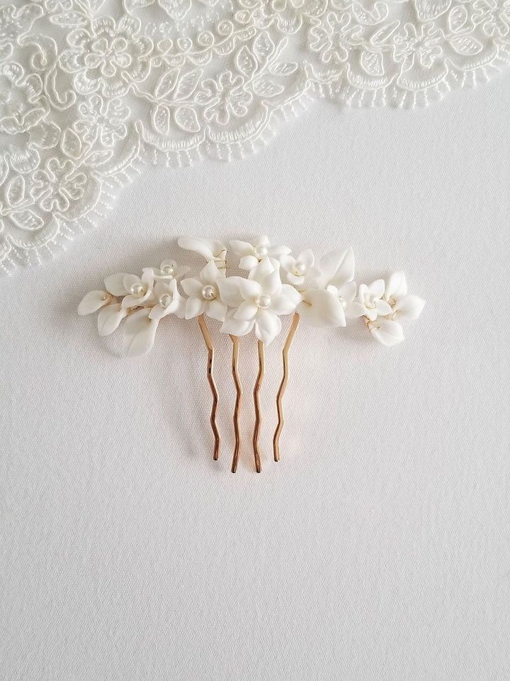 Gold Wedding Hair Comb Porcelain Flowers, Gold Floral Wedding Hair Comb, Clay Flower Bridal Hair Comb - wire, metal comb, porcelain flowers, faux pearls