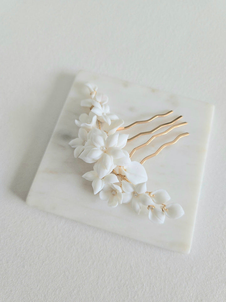 Gold Wedding Comb With Porcelain Flowers, Gold Floral Wedding Hair Comb, Clay Flower Bridal Hair Comb - wire, metal comb, porcelain flowers, faux pearls