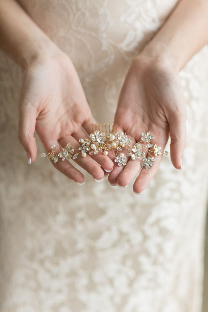 Pearl Bridal Hair Comb, Pearl and Crystal Comb For Bride, Rose Gold Wedding Hair Comb, Silver Wedding Comb - freshwater pearls, crystals, rhinestones, wire, metal comb, enameled flowers